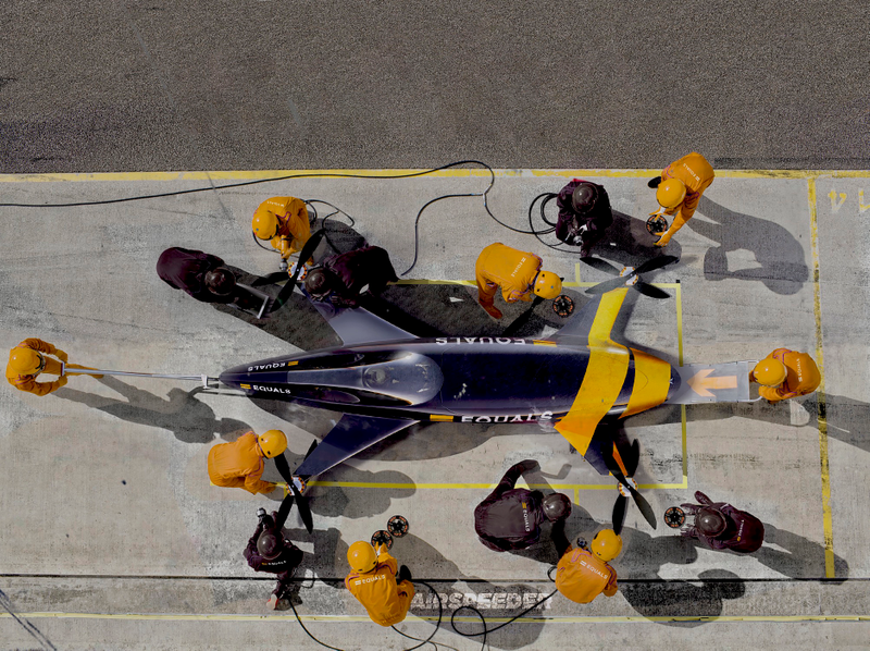 Illustration for article titled Airspeeder Wants to Reinvent Racing With Single-Seat Flying Electric Cars